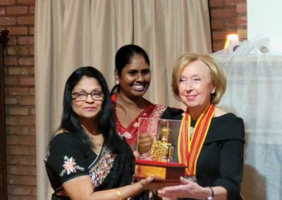 Brillante réception à l’Ambassade du Sri Lanka à l’occasion des 25 années en tant que Consule honoraire de notre Présidente, Monique De Decker-Deprez – 22 novembre 2022